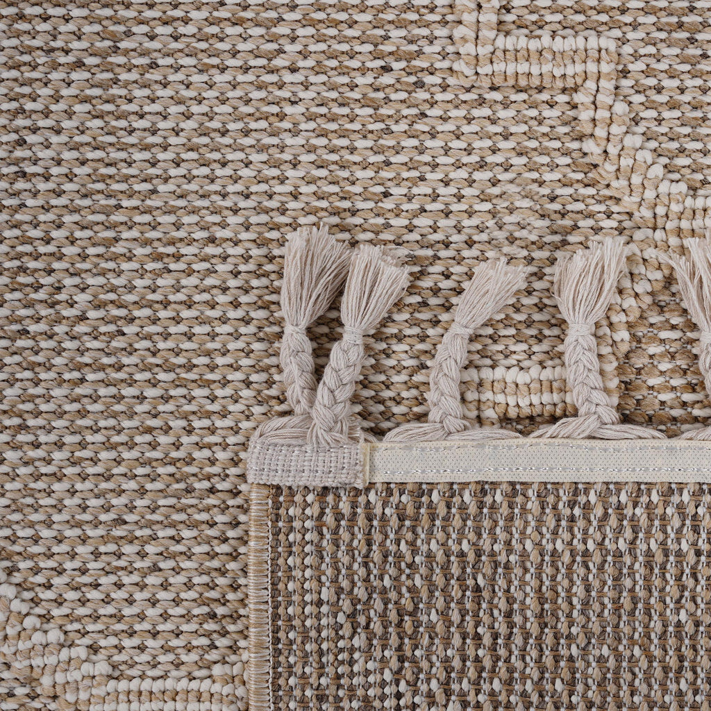 Guros - 6' X 9' Trellis Indoor / Outdoor Area Rug - Cream
