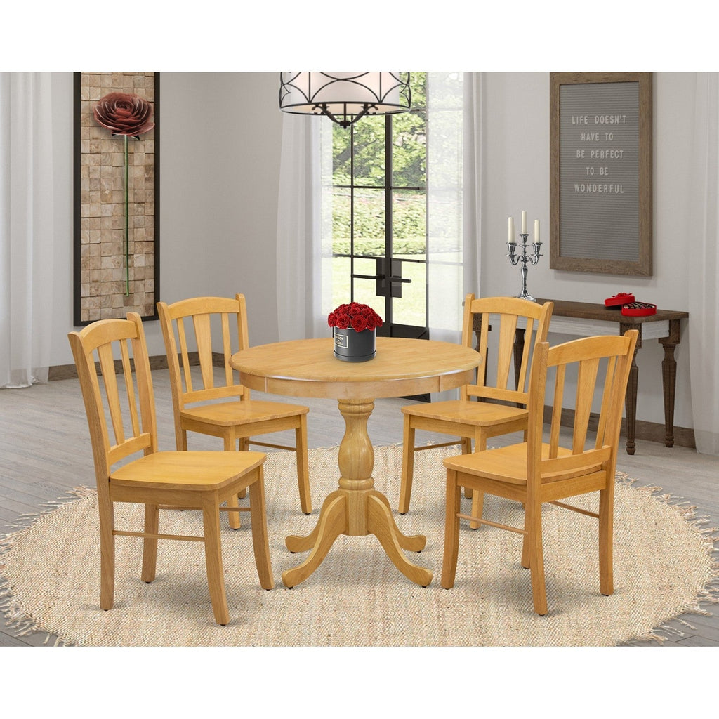 Oak 5-Piece Dining Set with Slatted Chairs