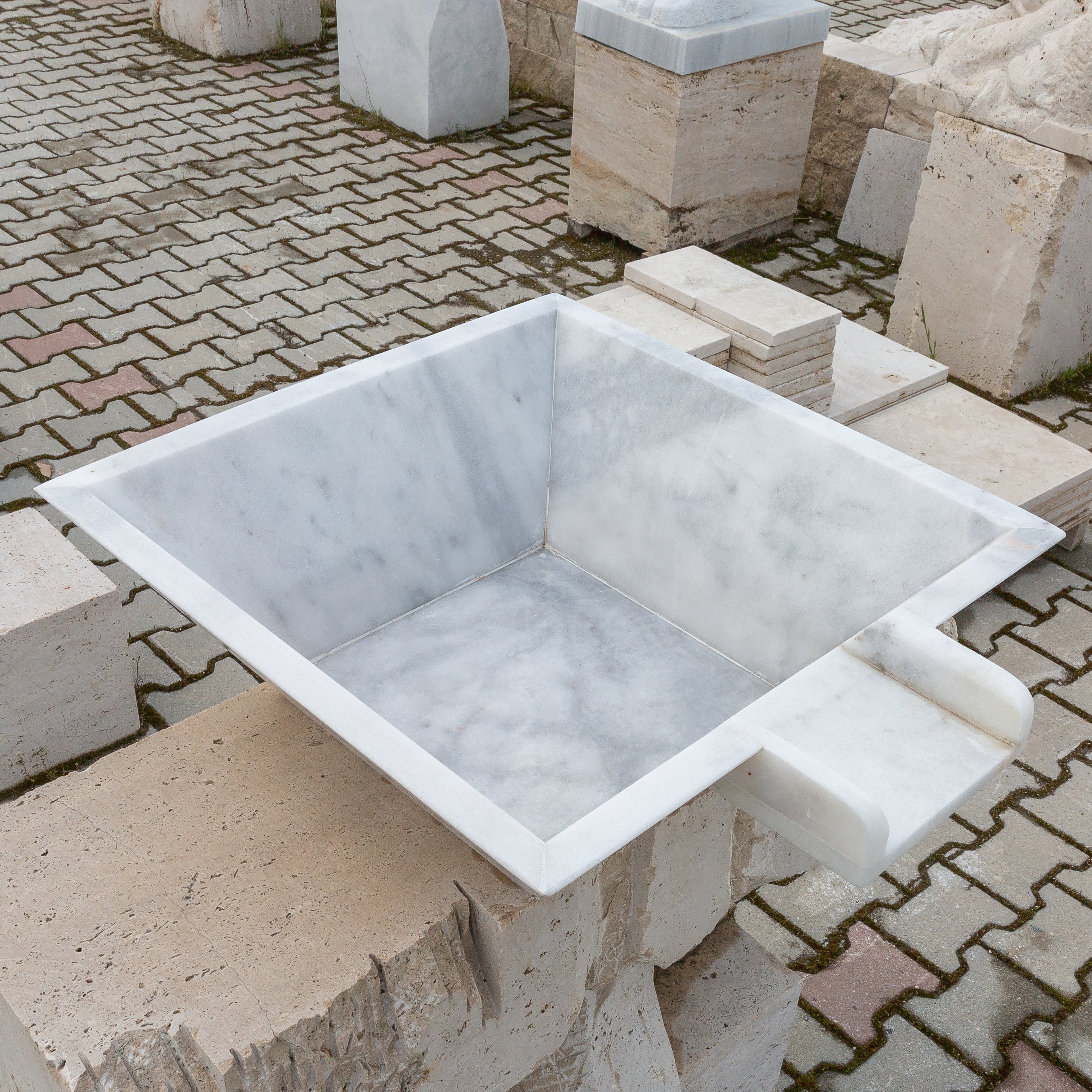 Carrara White Marble Natural Stone Pool Square Poolwok with Lip