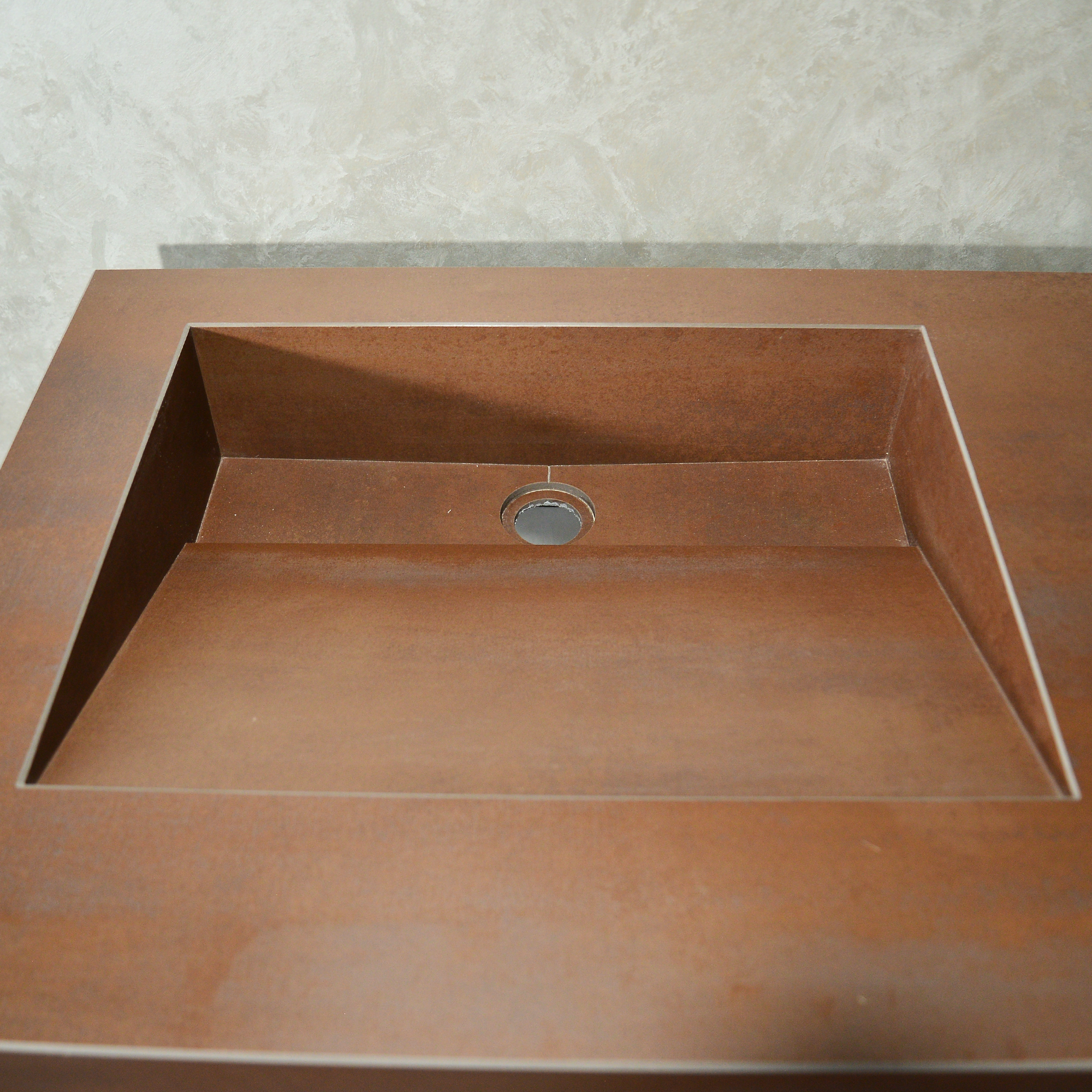 CUSTOM INFINITY – METAL CORTEN ENGINEERED PORCELAIN DOUBLE SINK (ES-083)