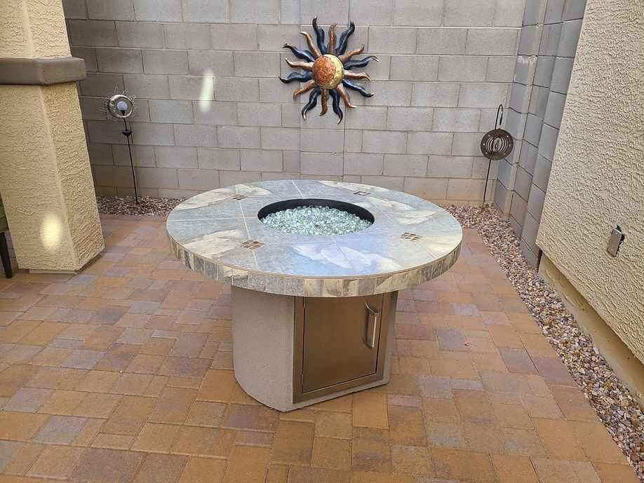 Bahama Round Outdoor Fire Table